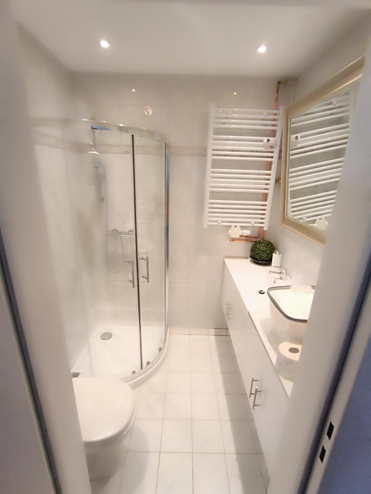 Ferienwohnung-Montagewohnung 3 Bad Driburg Ngoại thất bức ảnh